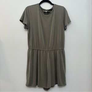 Express Romper Green Size L
